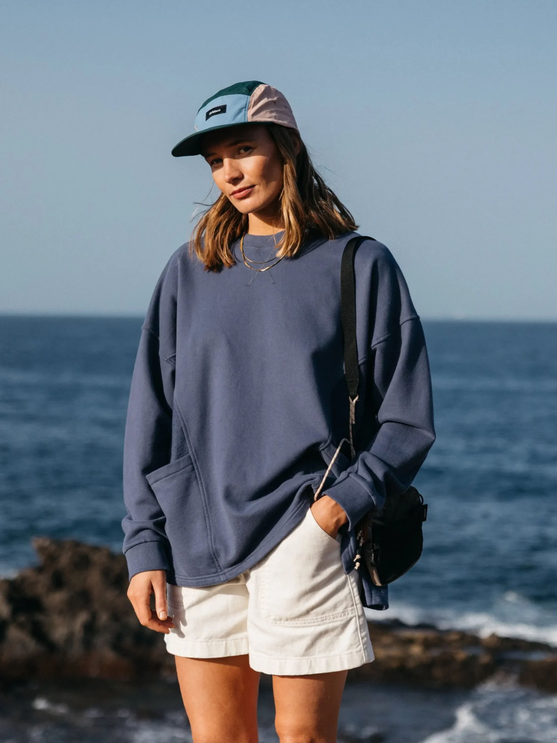 Women's Awen Sweatshirt